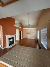 5648 W Millbrae Ave in Fresno, CA - Foto de edificio - Building Photo