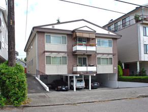 412 N 45th St in Seattle, WA - Building Photo - Building Photo