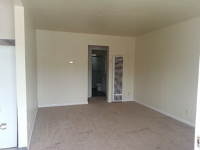 914 College Dr in San Jose, CA - Building Photo - Building Photo