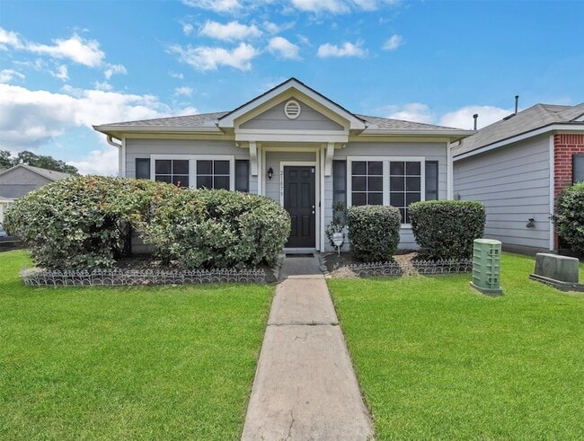 21879 Mossy Field Ln