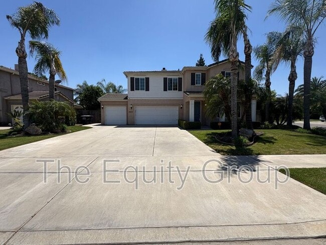 property at 5949 W Whitley Ave