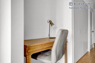 201 N Garland Ct in Chicago, IL - Building Photo - Building Photo