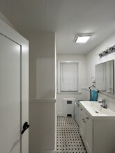 25 Greycliff Rd, Unit 1 in Boston, MA - Building Photo - Building Photo