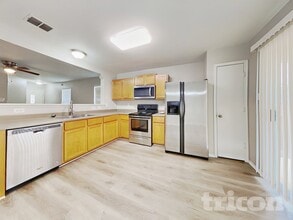 12222 Autumn Cherry in San Antonio, TX - Building Photo - Building Photo