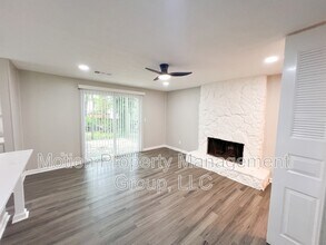 1995 Northerly Way in Stone Mountain, GA - Building Photo - Building Photo