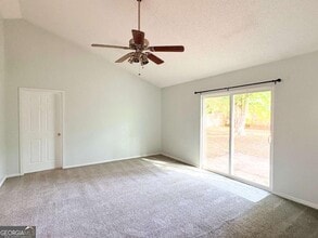 304 McQueen Cir in St. Marys, GA - Building Photo - Building Photo