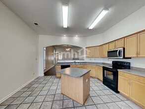 1588 Wynne Rd in Cordova, TN - Building Photo - Building Photo