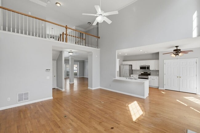 2927 Arbor Creek Ln in Atlanta, GA - Building Photo - Building Photo