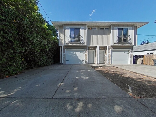 property at 555-557 NW Polk Ave