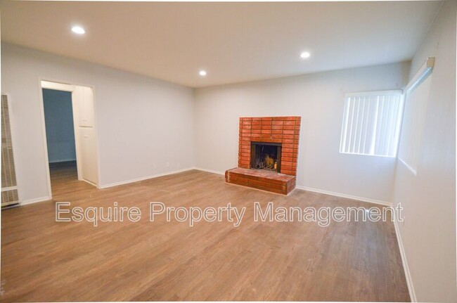 5440 S J St in Oxnard, CA - Building Photo - Building Photo