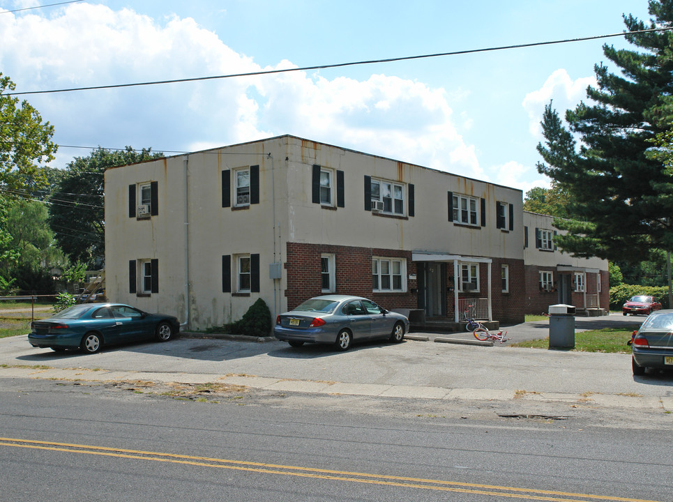 Oak Run in Laurel Springs, NJ - Building Photo