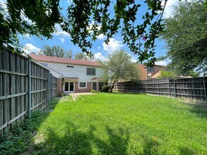 1412 Sheffield Ct in Mesquite, TX - Building Photo - Building Photo
