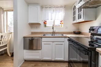 340 Walbrach Way in Fountain, CO - Building Photo - Building Photo