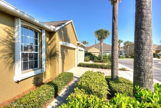 3236 Argo Ct in Indialantic, FL - Building Photo - Building Photo