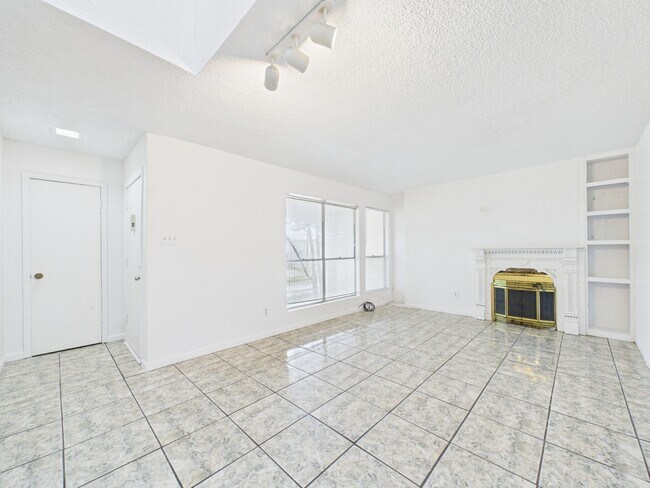 781 Country Pl Dr in Houston, TX - Foto de edificio - Building Photo