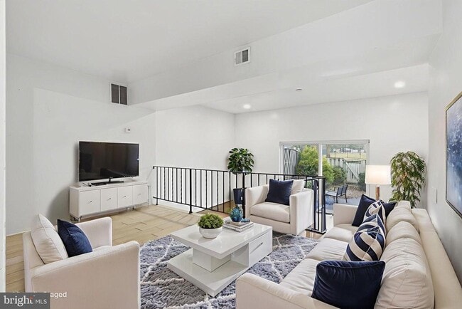 property at 11072 Berrypick Ln