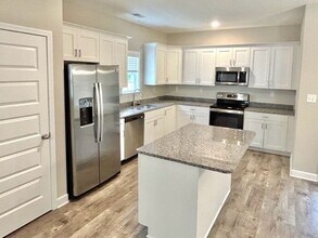 8789 Windstone Est Dr in Millington, TN - Building Photo - Building Photo