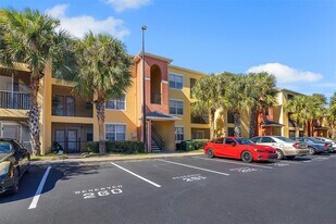 10855 Windsor Walk Dr in Orlando, FL - Building Photo