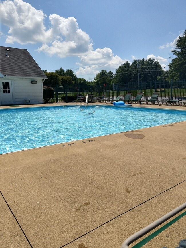 Scottish Highlands Luxury Apartments in Wooster, OH - Building Photo - Building Photo