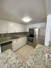 17600 NW 68th Ave in Hialeah, FL - Building Photo - Building Photo