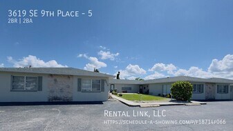 3619 SE 9th Pl, Unit 5 in Cape Coral, FL - Building Photo