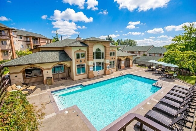 Scott Mountain in Portland, OR - Building Photo - Building Photo