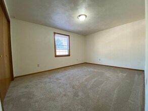 115 Edgewater Village in Latrobe, PA - Building Photo - Building Photo