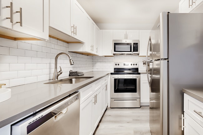 Spring Lake Cove Apartments