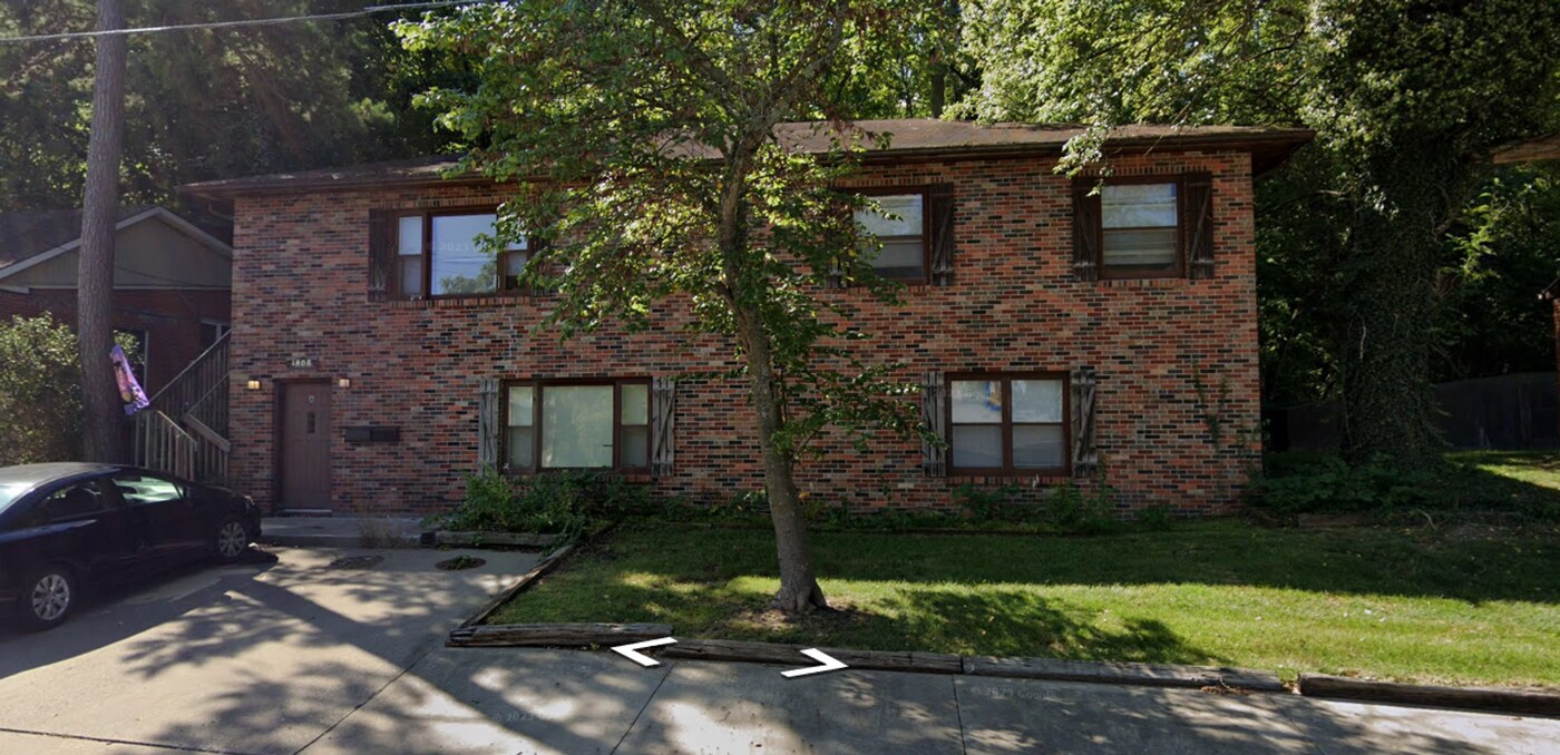 1808 Sunrise Dr in Columbia, MO - Building Photo