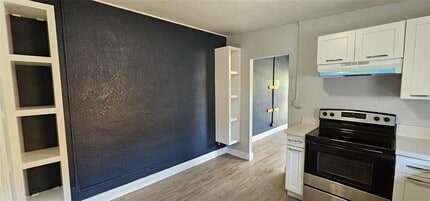 750 NW 17th Terrace in Pompano Beach, FL - Building Photo - Building Photo