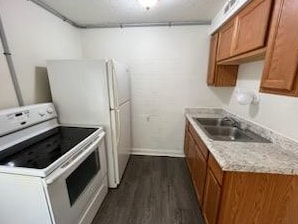 5808 Stieren Dr, Unit 5808 - 73 in High Ridge, MO - Foto de edificio - Building Photo