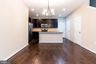 42769 Keiller Terrace in Ashburn, VA - Building Photo - Building Photo