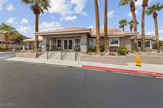 property at 9294 Horizon Vista Ln