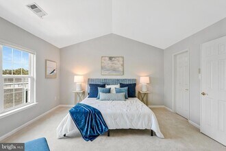 2749 Cedar Crossing Ln in Vienna, VA - Building Photo - Building Photo