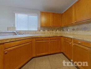 11229 W Devonshire Ave in Phoenix, AZ - Building Photo - Building Photo