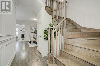 2545 Craftsman Dr in Oshawa, ON - Building Photo - Building Photo