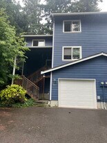 6223 54th Avenue Ct W in University Place, WA - Building Photo