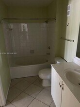 4751 Via Palm Lakes in West Palm Beach, FL - Building Photo - Building Photo