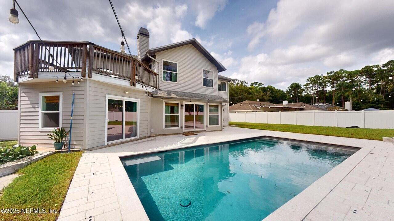 12345 Tracy Ann Rd in Jacksonville, FL - Building Photo