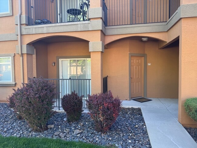 6850 Sharlands Ave, Unit L1068 in Reno, NV - Building Photo - Building Photo