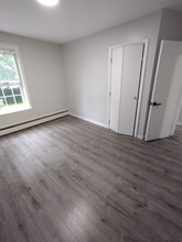 532 Cilley Rd in Manchester, NH - Building Photo - Building Photo