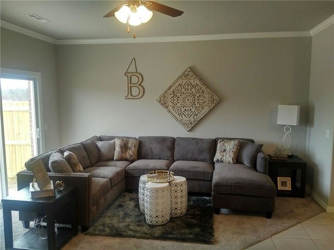 2729 W Kilimanjaro Way in Rogers, AR - Building Photo - Building Photo