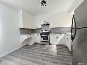 135 Maddux Ave in San Francisco, CA - Building Photo - Building Photo