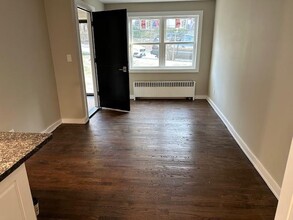 73 Scudder Ave in Northport, NY - Building Photo - Building Photo