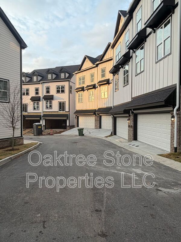 1973 Hollywood Rd in Atlanta, GA - Building Photo - Building Photo