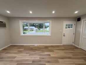 150 Riggins Blvd in Deptford, NJ - Building Photo - Building Photo