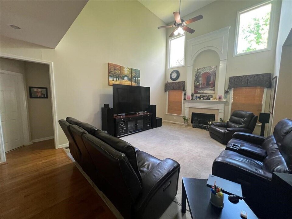 1880 Willshire Glen in Alpharetta, GA - Building Photo