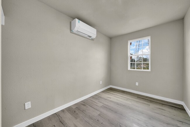 property at 418 E 36th St
