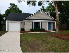 2443 Footbridge Ln in Jacksonville, FL - Building Photo