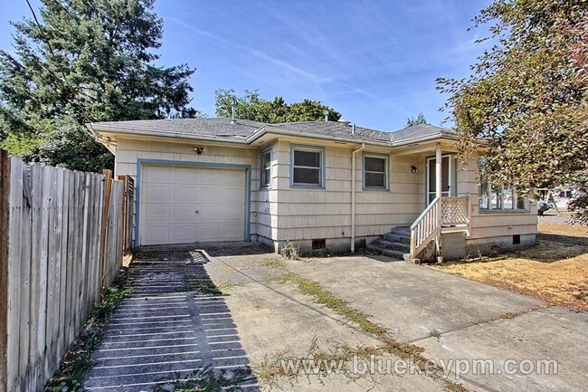 property at 5207 SE 109th Ave